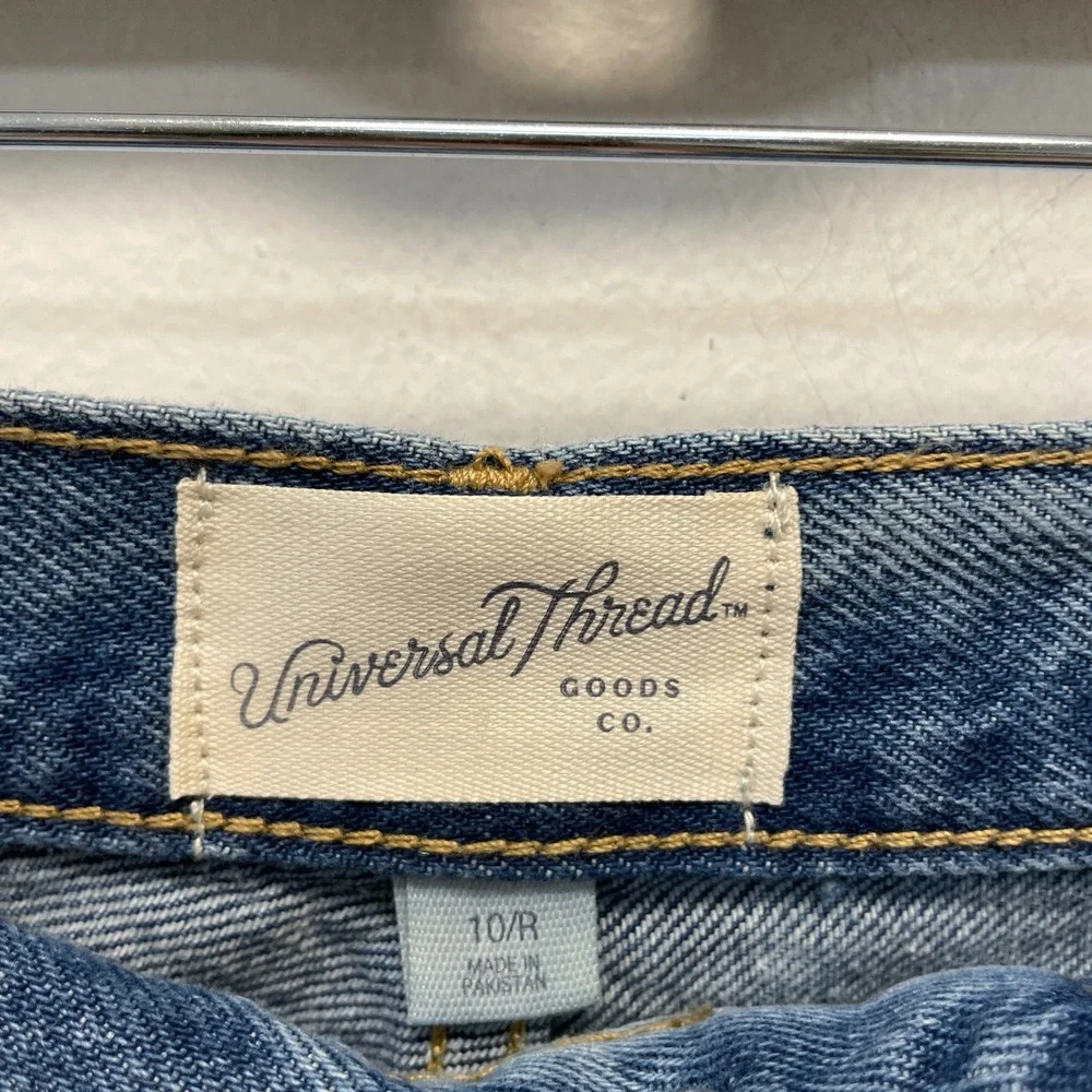 Universal Thread Women's Blue High Rise Wide Leg Bermuda Denim Shorts Size 10